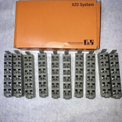 Ενότητες X20TB12 B&amp;R X20 24 VDC που συνδέονται με καλώδιο με τους τελικούς φραγμούς X20TB06 και X20TB12