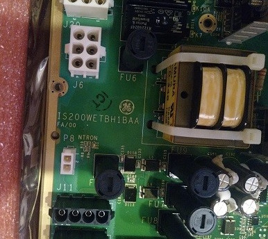 GE IS215WETAH1BB PLC βιομηχανικού ελέγχου Mark VI General Electric
