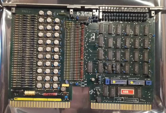 ABB 07YS03 GJR2263800R3 Εναλλακτικός διακόπτης μονάδας εξόδου