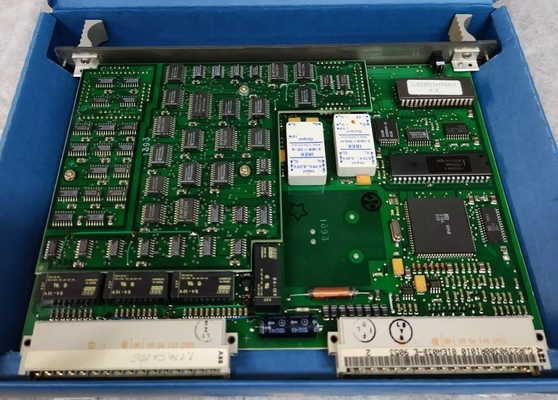 ABB 83SR07E-E GJR2392700R1210 Μονάδα σύνδεσης λεωφορείου για σύστημα ελέγχου