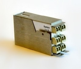 Foxboro P0926AH FIBER SPLITTER COMBINER Παθητική μονάδα διανομής οπτικών ινών κάθε μία κατευθυνόμενη στους 2 συγκεντρωτές