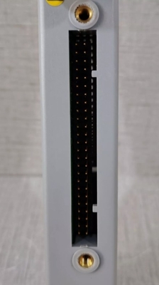 ADM52C YOKOGAWA Μονάδα εξόδου επαφής Τρανζίστορα Επικοινωνία 16 σημείων Σημείωσης Απομονωμένη Μονάδα υψηλής ποιότητας
