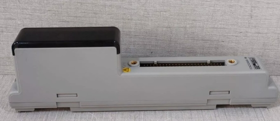 ADM52C YOKOGAWA Μονάδα εξόδου επαφής Τρανζίστορα Επικοινωνία 16 σημείων Σημείωσης Απομονωμένη Μονάδα υψηλής ποιότητας
