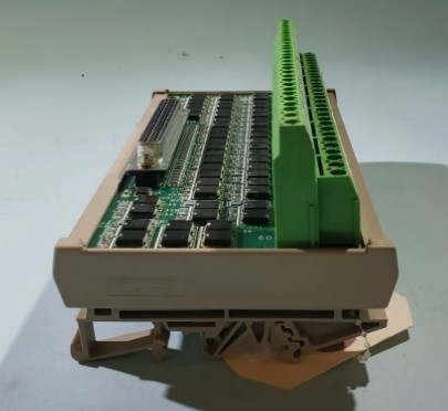 IS210DTCIH1A GE Simplex Cantact Input With Group Isolation Terminal Board Mark VI Series DIN-rail (Πρόσθετη πρόσβαση με ομαδική απομόνωση)