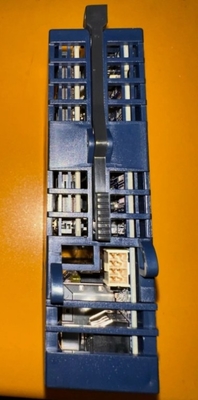 IC695CPE305 GE Εκτέλεση ελέγχου σε πραγματικό χρόνο των μηχανών, των διαδικασιών και των συστημάτων χειρισμού υλικών