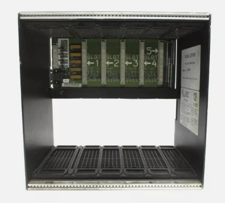 IC697CHS750 GE PLC Racks Standard Racks Μπροστά και πίσω τοποθέτηση CPU και διαμορφώσεις I/O