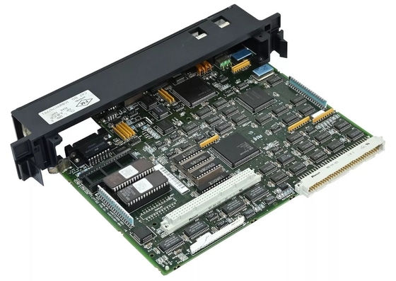 IC697CPU771 GE PLC CPUs 12 MHz Επεκτάσιμη Κεντρική Μονάδα Επεξεργασίας Single Slot CPU Μέχρι 8K Analog I/O