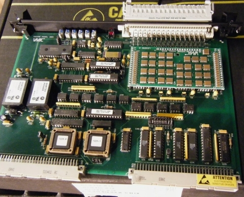 IC697VAL134 GE Αναλογική Εισαγωγή Αυτοματοποίησης Pioneer PLC Module / Rack 31 Channel 12 Bit