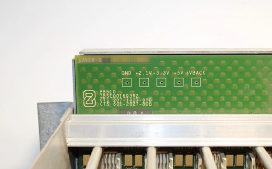 RF533 3BSE014227R1 BB510 3BSE001693R2 ABB Subrack 12SU Συμπεριλαμβανομένου του Backplane