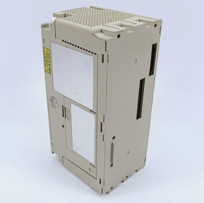 07ZE61 GJV3074321R302 ΑΒΒ Κεντρική μονάδα 2 Υποκατασκευές με 18 πύλες I/O