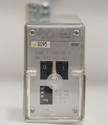 RK333001-AN Βοηθητικό Ρελέ ABB