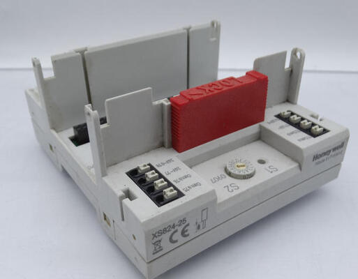 XS824-25 Honeywell Τερματική πρίζα I/O 24Vdc