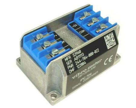 IPC704 244-704-000-042 A1-B03-C100-D100-E5-F2000-G0-H0-I0 Πιεζοηλεκτρικός διαμορφωτής σήματος φορτίου για μέτρηση ταχύτητας δόνησης του περιβλήματος ρουλεμάν