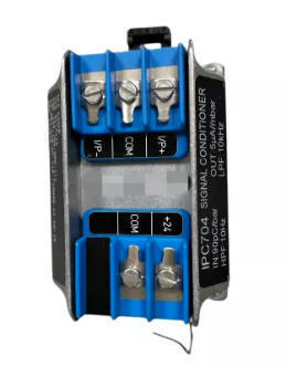 IPC704 244-704-000-042 A1-B03-C100-D100-E5-F2000-G0-H0-I0 Πιεζοηλεκτρικός διαμορφωτής σήματος φορτίου για μέτρηση ταχύτητας δόνησης του περιβλήματος ρουλεμάν