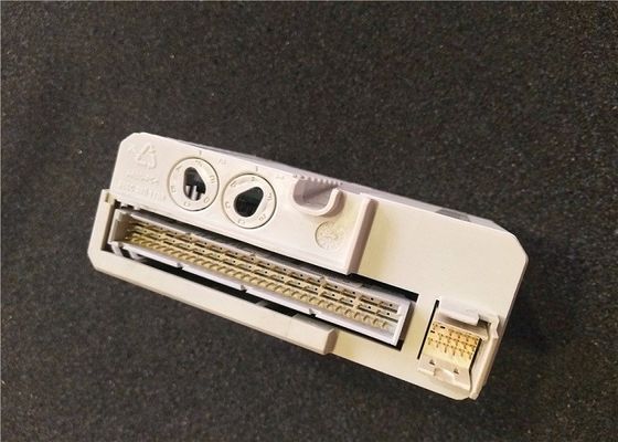 Ψηφιακή ενότητα εισαγωγής Abb AI835 3BSE008520R1 Abb 8 CH