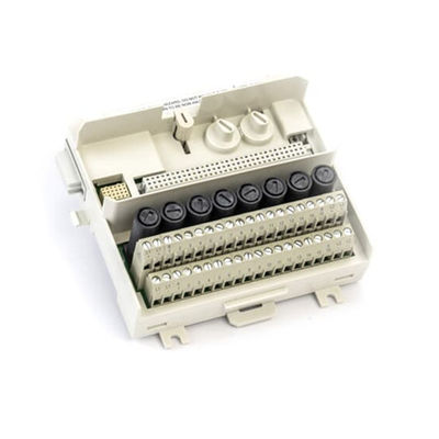 Εκτεταμένη μονάδα λιωμένο 8x1 Isol 3BSE013238R1 λήξης ενότητας TU837V1 ABB S800