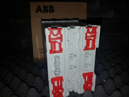 Συσκευή 4 σύνδεσης HS840 ABB PROFIBUS επικεφαλής σταθμός καναλιών με τα ανταλλακτικά 3BDH000307R0101 PLC πλεονασμού