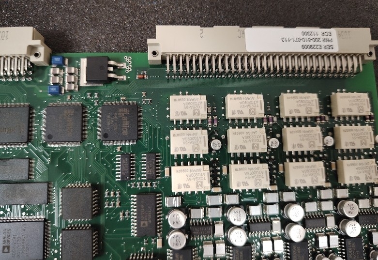 MPC4 200-510-041-022 Κάρτα προστασίας μηχανών έως δύο εισόδους ταχύτητας ταυτόχρονα