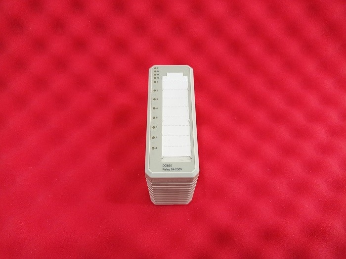 DO820 ABB S800 I/O 8 αυτοματοποίηση 3BSE008514R1 διαδικασίας ενότητας 230V Abb παραγωγής καναλιών